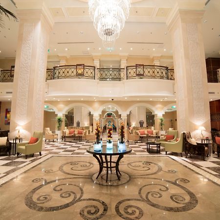 מלון Crowne Plaza Al Khobar By Ihg מראה חיצוני תמונה Lobby