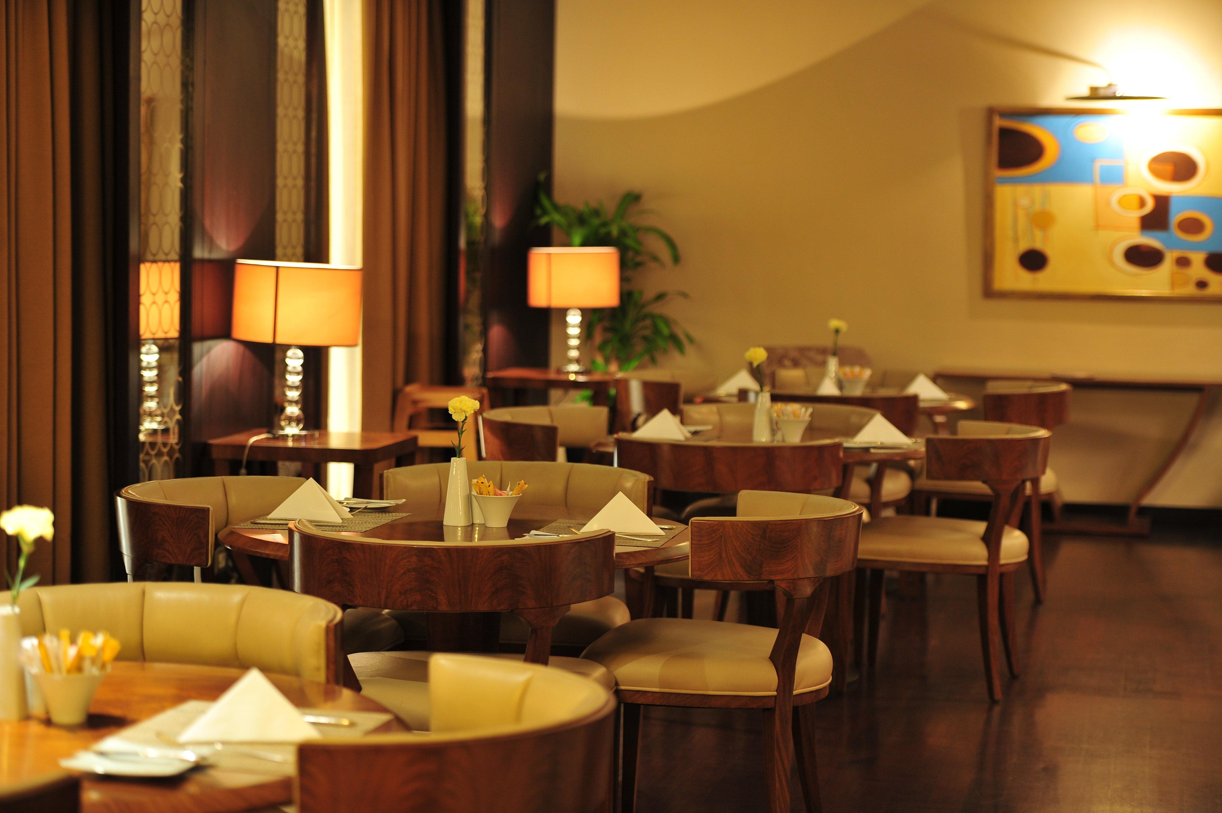 מלון Crowne Plaza Al Khobar By Ihg מראה חיצוני תמונה The interior of the restaurant