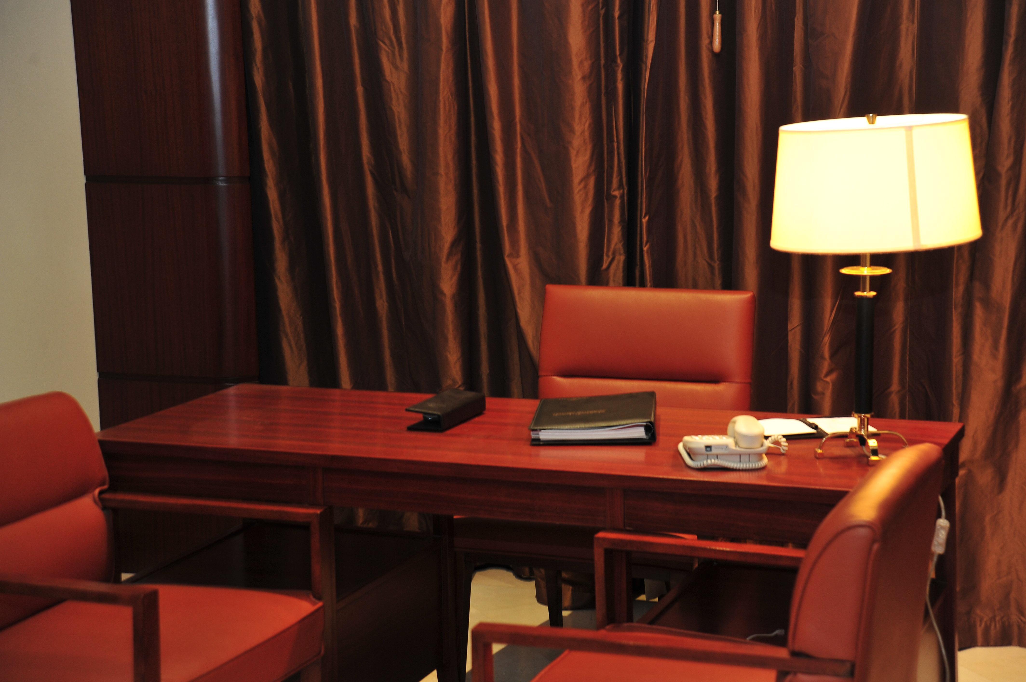 מלון Crowne Plaza Al Khobar By Ihg מראה חיצוני תמונה A typical office